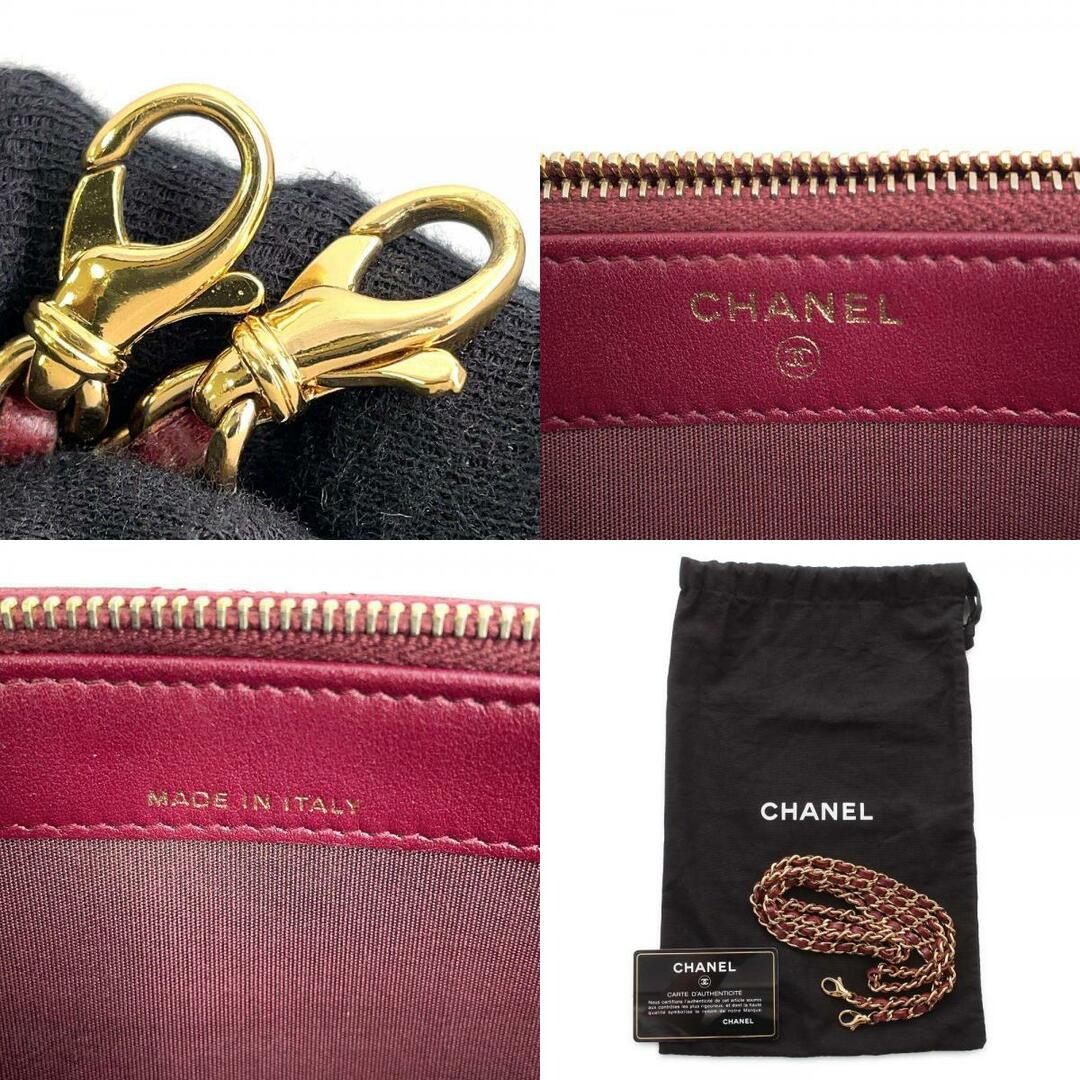 CHANEL(シャネル)のシャネル チェーンウォレット マトラッセ ココマーク スタッズ ラムスキン A70633 CHANEL 斜め掛け レディースのファッション小物(財布)の商品写真