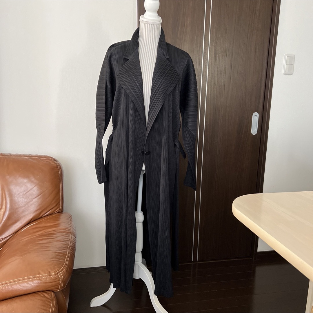 PLEATS PLEASE ISSEY MIYAKE - 美品イッセイミヤケプリーツ PLEATS PLEASE ISSEY MIYAKE - 美品イッセイミヤケプリーツ