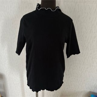 ページボーイ(PAGEBOY)の美品！PAGEBOY☆タートルトップス　ブラック　フリーサイズ(カットソー(半袖/袖なし))