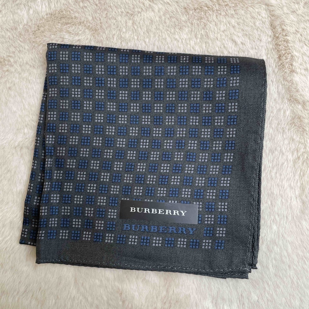 BURBERRY(バーバリー)のBURBERRYハンカチ メンズのファッション小物(ハンカチ/ポケットチーフ)の商品写真