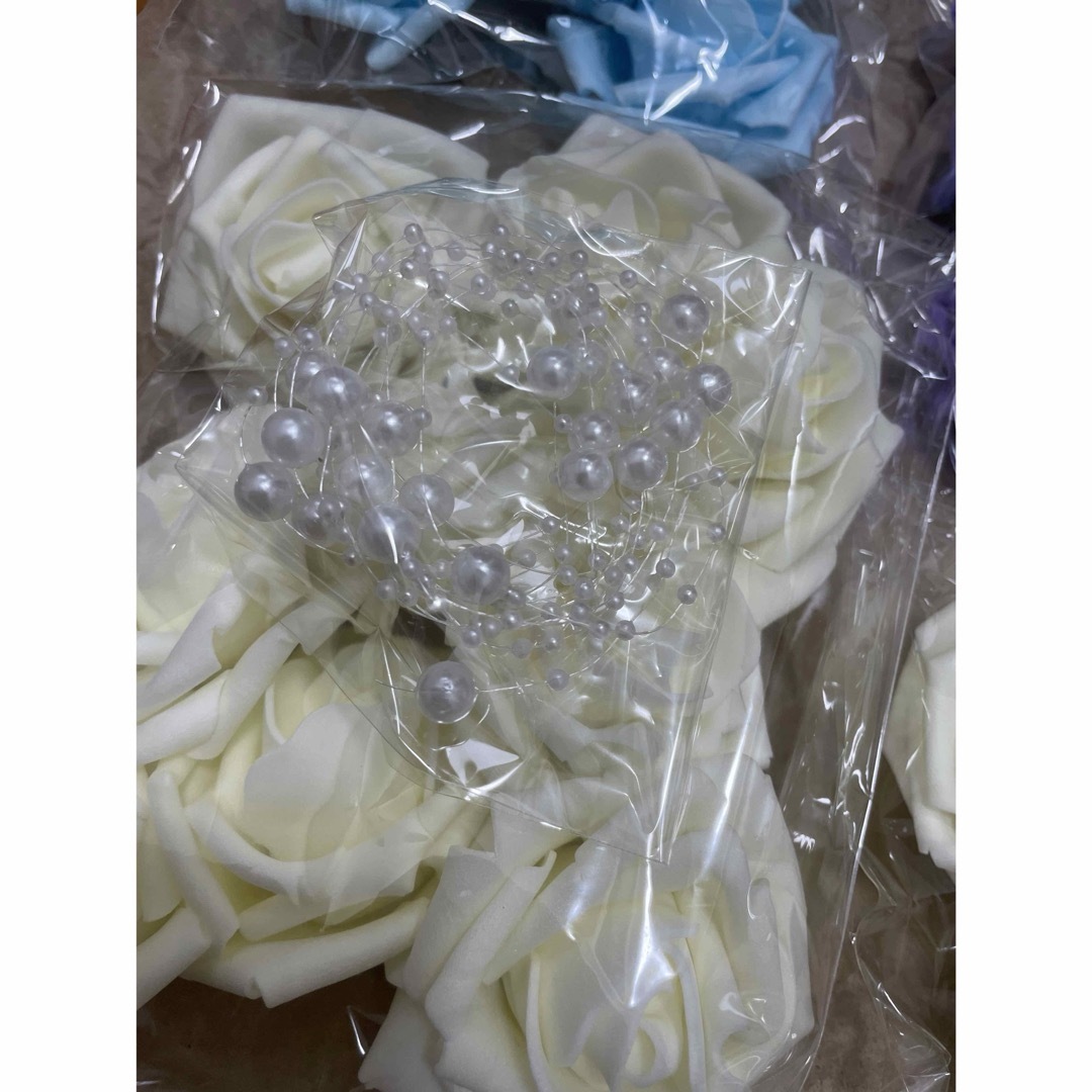 造花薔薇の花部分セット　紫　水色　白 ハンドメイドのフラワー/ガーデン(その他)の商品写真