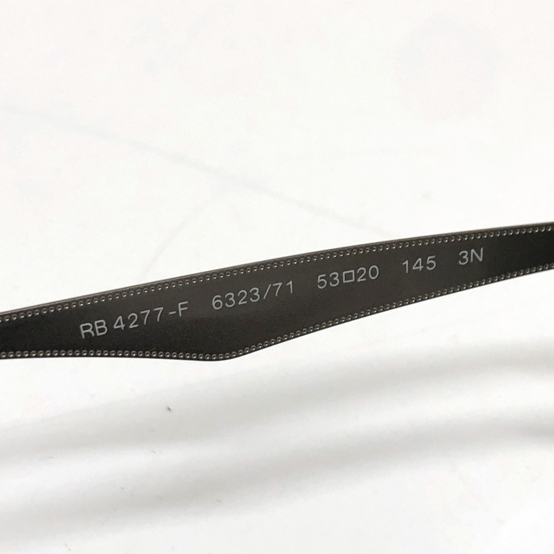 Ray-Ban(レイバン)のレイバン Ray-Ban エマ  RB4277-F クリアー サングラス プラスチック クリア 新品同様 レディースのファッション小物(サングラス/メガネ)の商品写真