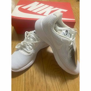 ナイキ(NIKE)のNIKE 22.5(スニーカー)