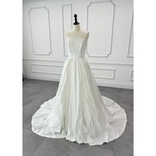 アヴィカ Avica Aライン ウェディングドレス ホワイト 白 ファーストオーナー ボレロ 2way(ウェディングドレス)