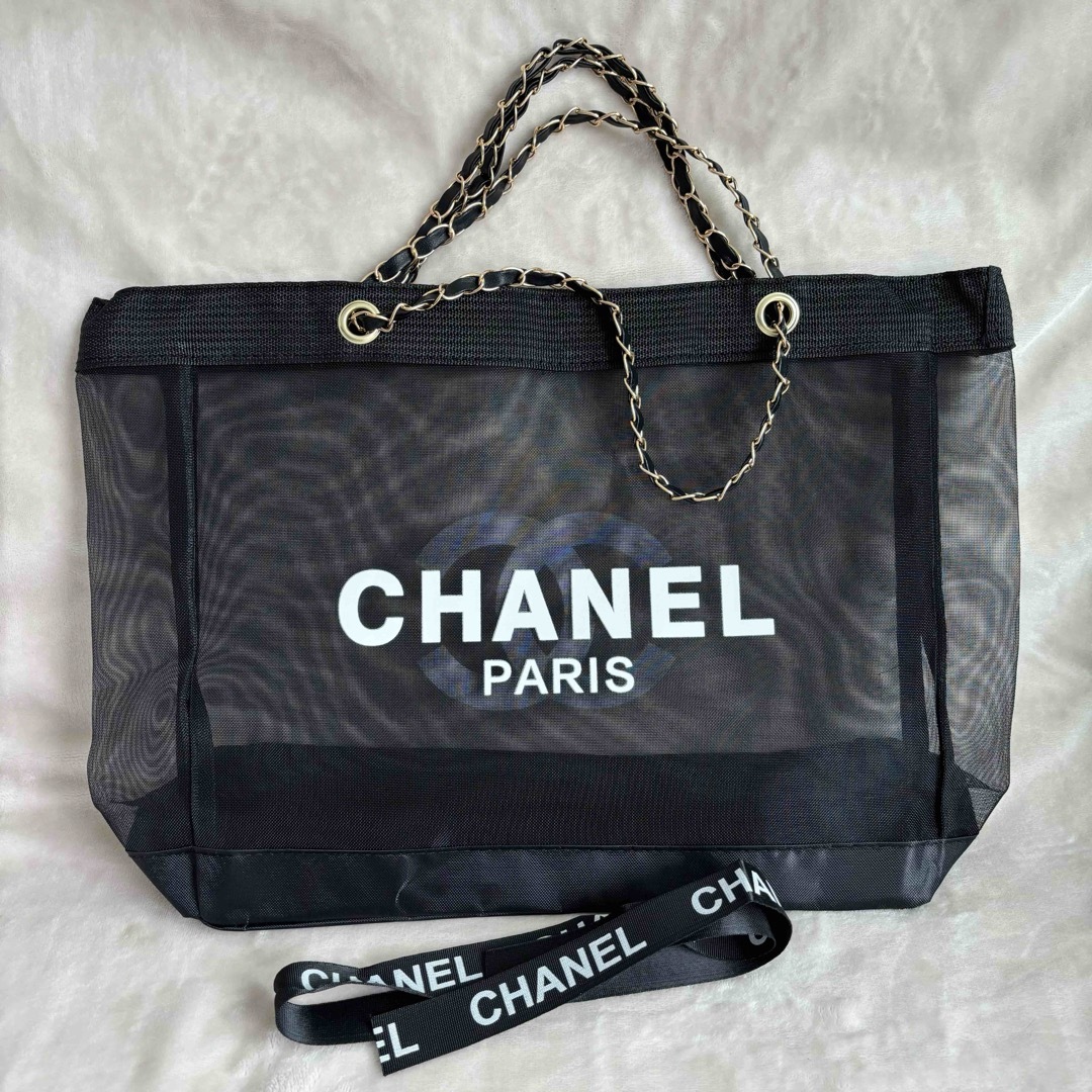 CHANEL(シャネル)の【新品未使用】CHANELシャネル♡メッシュトートバッグ レディースのバッグ(トートバッグ)の商品写真