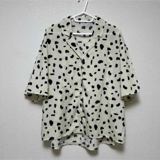 シマムラ(しまむら)の【未使用】しまむら ダルメシアン柄シャツ(シャツ/ブラウス(半袖/袖なし))