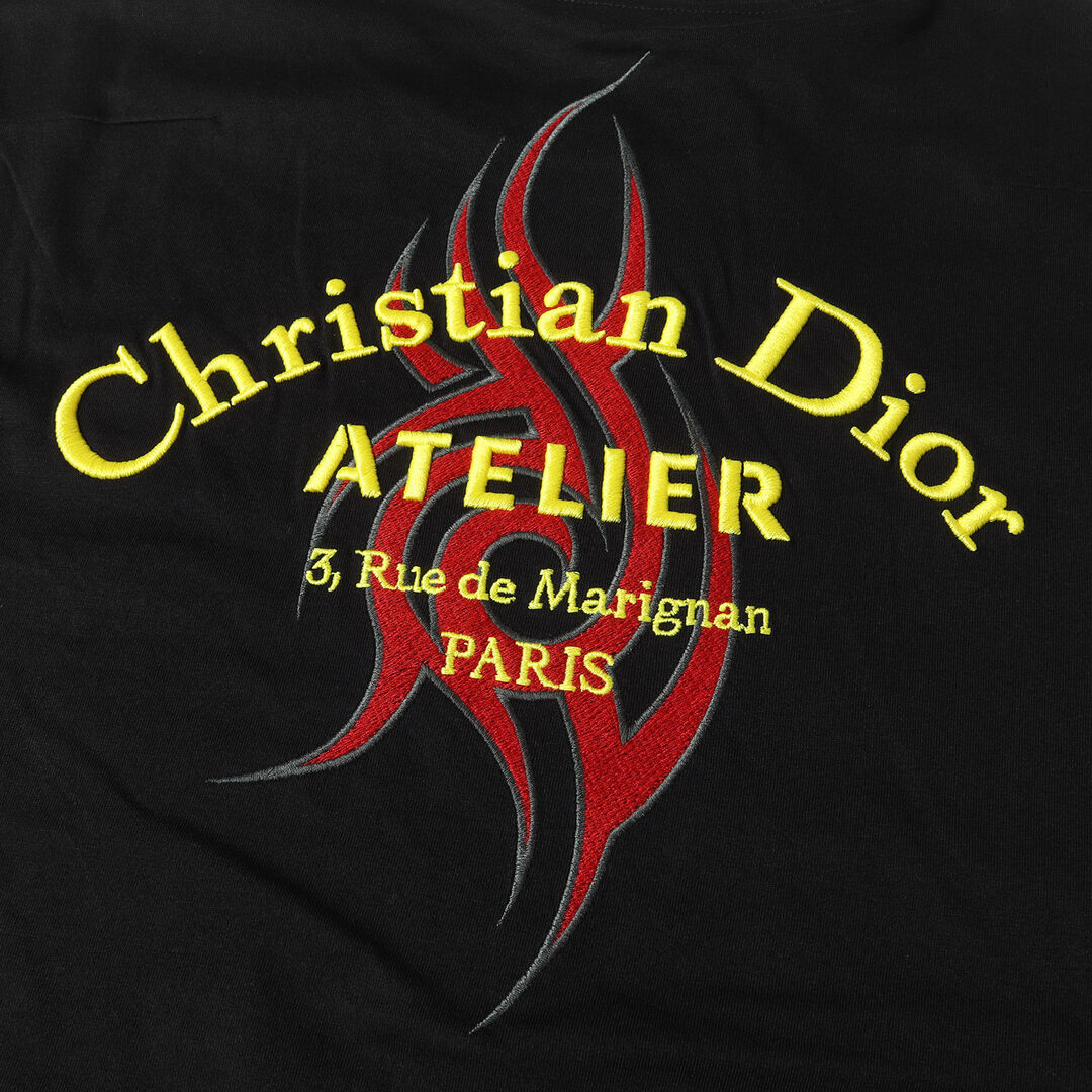 DIOR HOMME(ディオールオム)の新品同様 Dior HOMME ディオールオム Tシャツ サイズ:L ATELIE ロゴ プリント クルーネック 半袖Tシャツ 733J603W6710 アトリエ ブラック 黒 イタリア製 ラグジュアリー ブランド トップス カットソー【メンズ】【中古】 メンズのトップス(Tシャツ/カットソー(半袖/袖なし))の商品写真