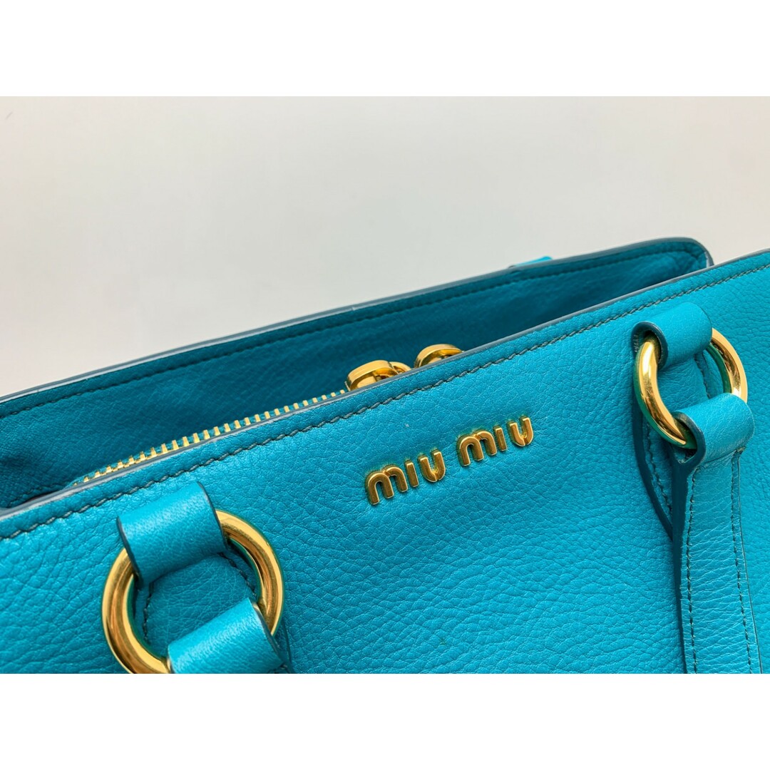 miumiu(ミュウミュウ)のMIUMIU ミュウミュウ VITELLO CARIBU ヴィッテロカリブ RN0757 ターコイズブルー 青系 2wayトートバッグ ショルダーバッグ バック 鞄 カバン レディースのバッグ(トートバッグ)の商品写真