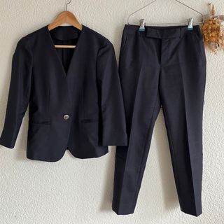 スーツカンパニー(THE SUIT COMPANY)のザスーツカンパニー　春夏用　she ノーカラーセットアップ　サイズ36グレー(スーツ)