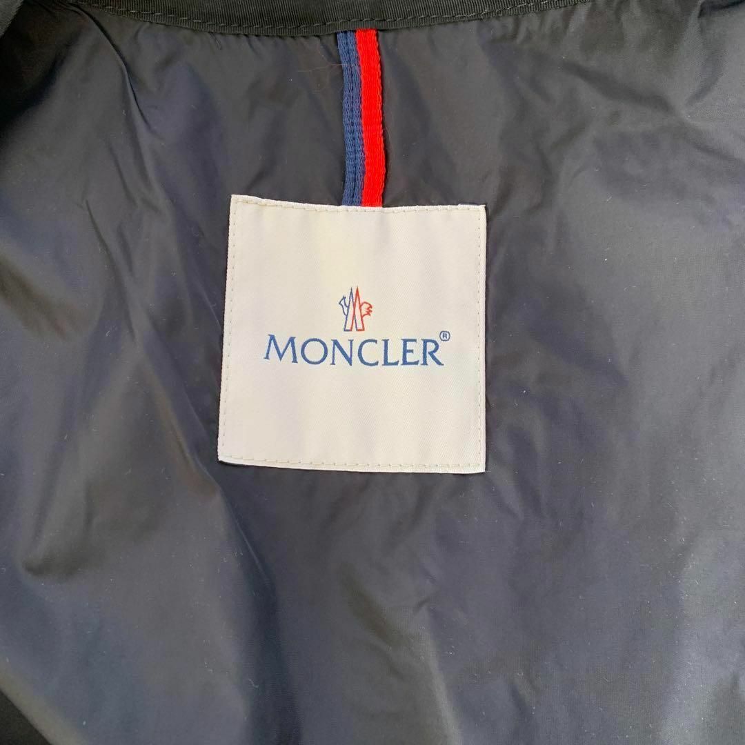 MONCLER(モンクレール)のMONCLER モンクレール RUBINA ルビーナ ブルゾン レディースのジャケット/アウター(ブルゾン)の商品写真