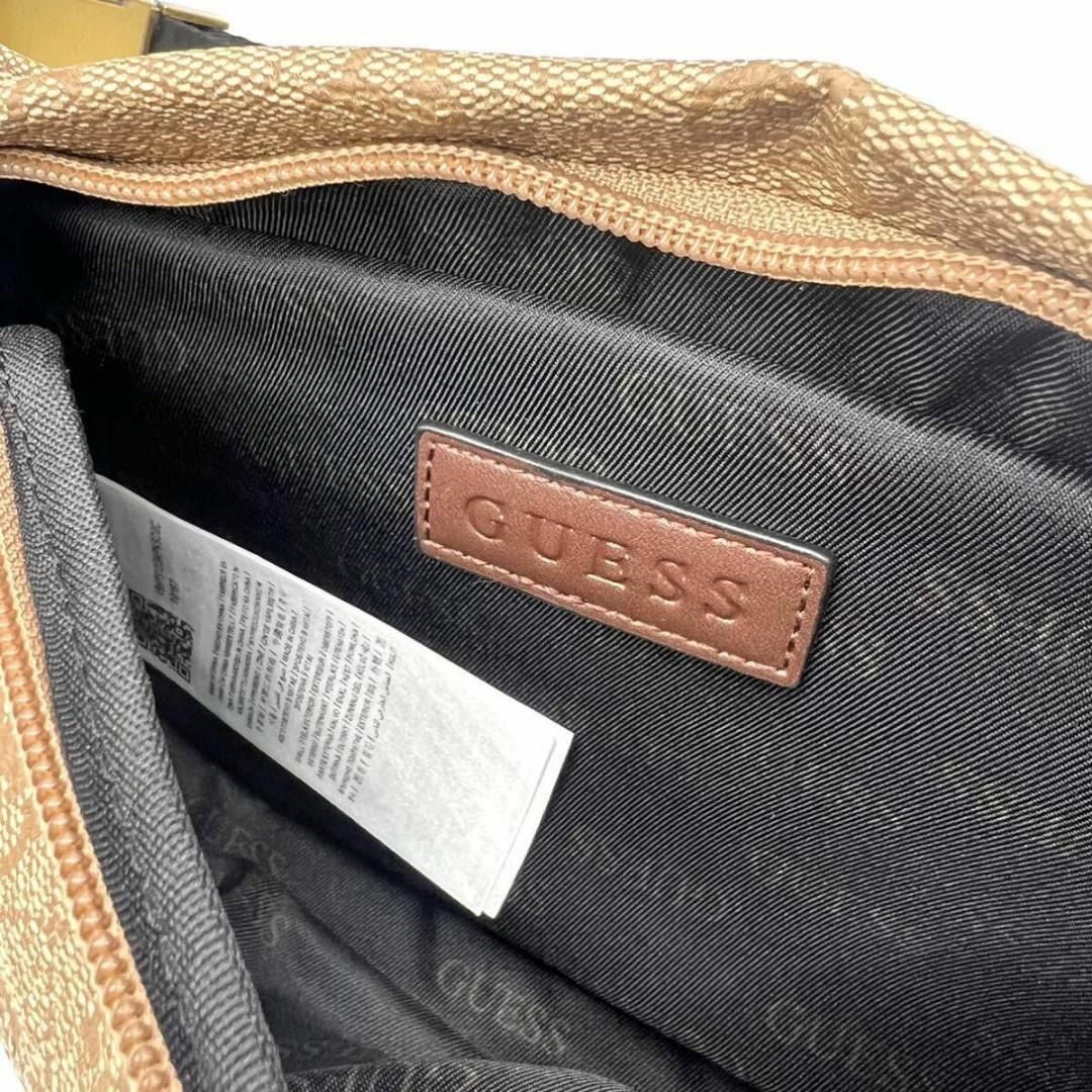 GUESS(ゲス)の新品 未使用 GUESS VEZZOLA Squared Bum Bag バッグ メンズのバッグ(ボディーバッグ)の商品写真