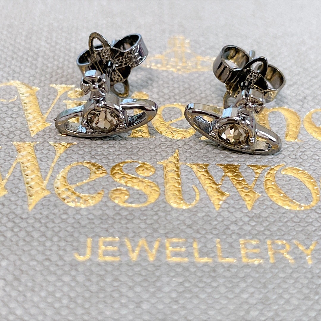 Vivienne Westwood(ヴィヴィアンウエストウッド)のヴィヴィアン ピアス レディースのアクセサリー(ピアス)の商品写真