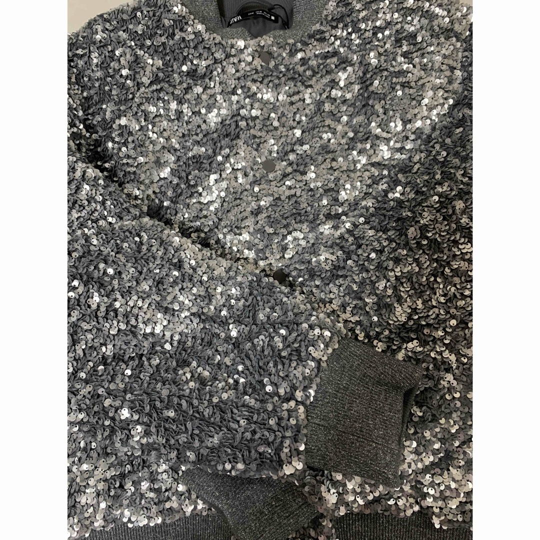 ZARA - ZARA スパンコールジャケット Lの通販 by lilyy's shop ZARA - ZARA スパンコールジャケット Lの通販 by lilyy's shop