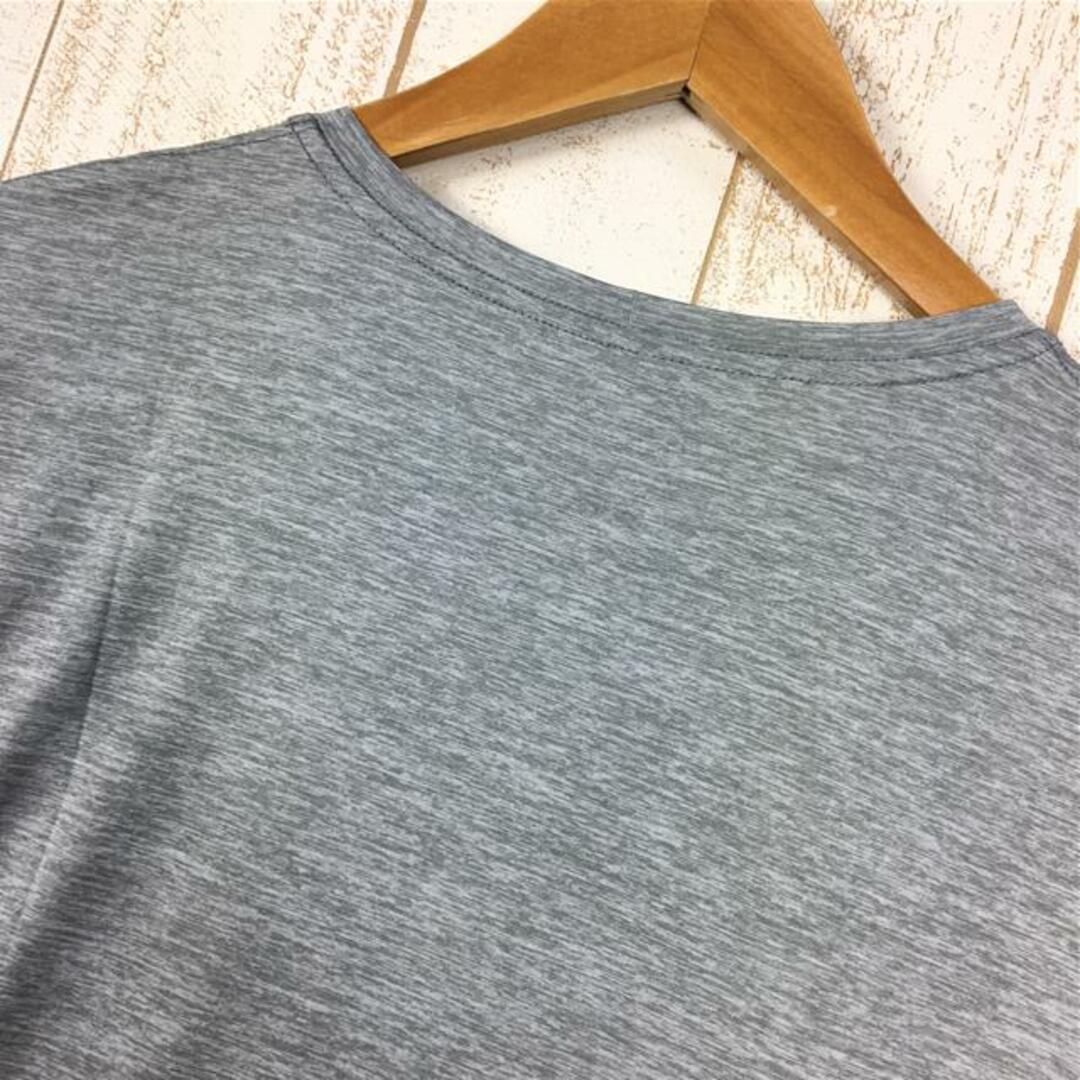 patagonia(パタゴニア)のMENs L パタゴニア キャプリーン デイリー グラフィック Tシャツ CAPILENE DAILY GRAPHIC T-SHIRT PATAGONIA 45286 RSFE Rugby Stripe : Feather Grey グレー系 メンズのメンズ その他(その他)の商品写真