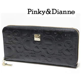 ピンキーアンドダイアン(Pinky&Dianne)の《ピンキー＆ダイアン》新品 ポケット多数 凹凸レザー ラウンドファスナー式長財布(財布)