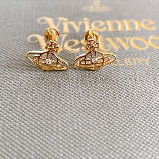 ヴィヴィアンウエストウッド(Vivienne Westwood)のヴィヴィアン ピアス(ピアス)