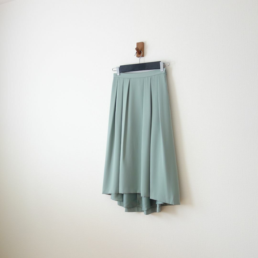 INDIVI(インディヴィ)のINDIVI/イレギュラーヘムスカート/新品タグ付き レディースのスカート(ひざ丈スカート)の商品写真