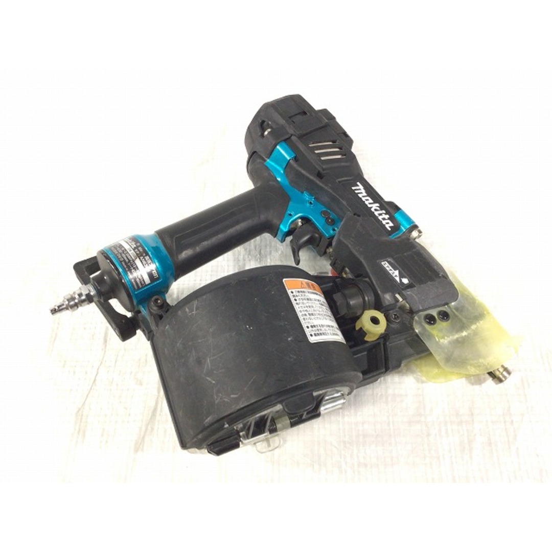 ☆品☆ makita マキタ 65mm 高圧 エア釘打機 AN636H ロール釘打 ☆品☆ makita マキタ 65mm 高圧 エア釘打機 AN636H ロール釘打