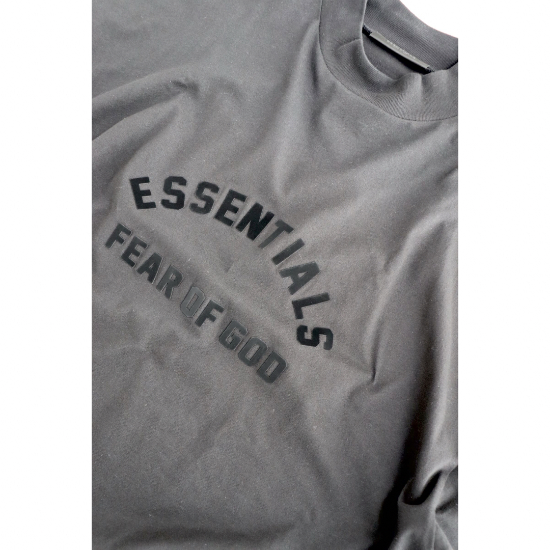 FEAR OF GOD(フィアオブゴッド)のESSENTIALS Fear Of God エッセンシャルズ オーバーサイズT メンズのトップス(Tシャツ/カットソー(半袖/袖なし))の商品写真