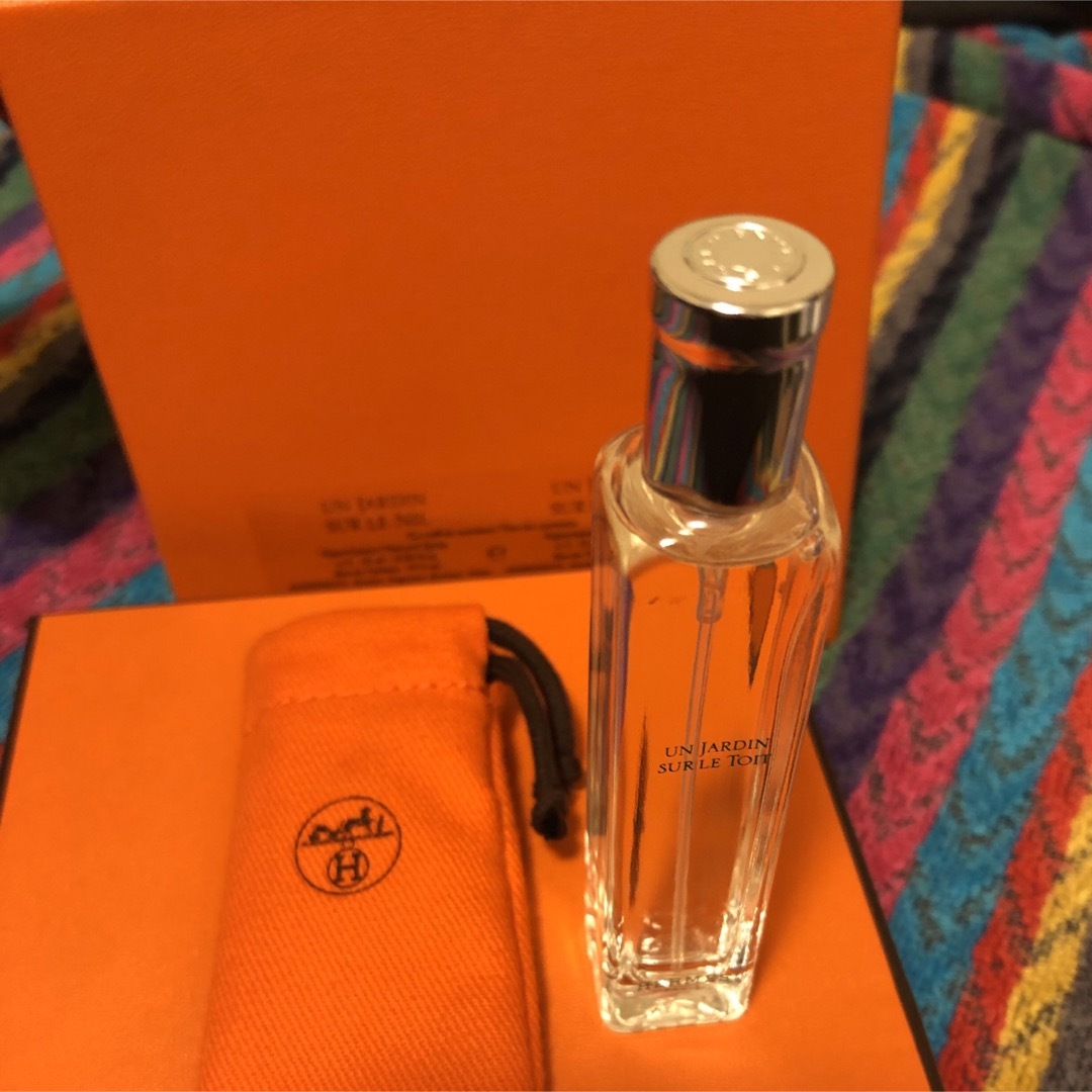 Hermes(エルメス)のエルメス　香水　✨屋根の上の庭✨ コスメ/美容の香水(ユニセックス)の商品写真