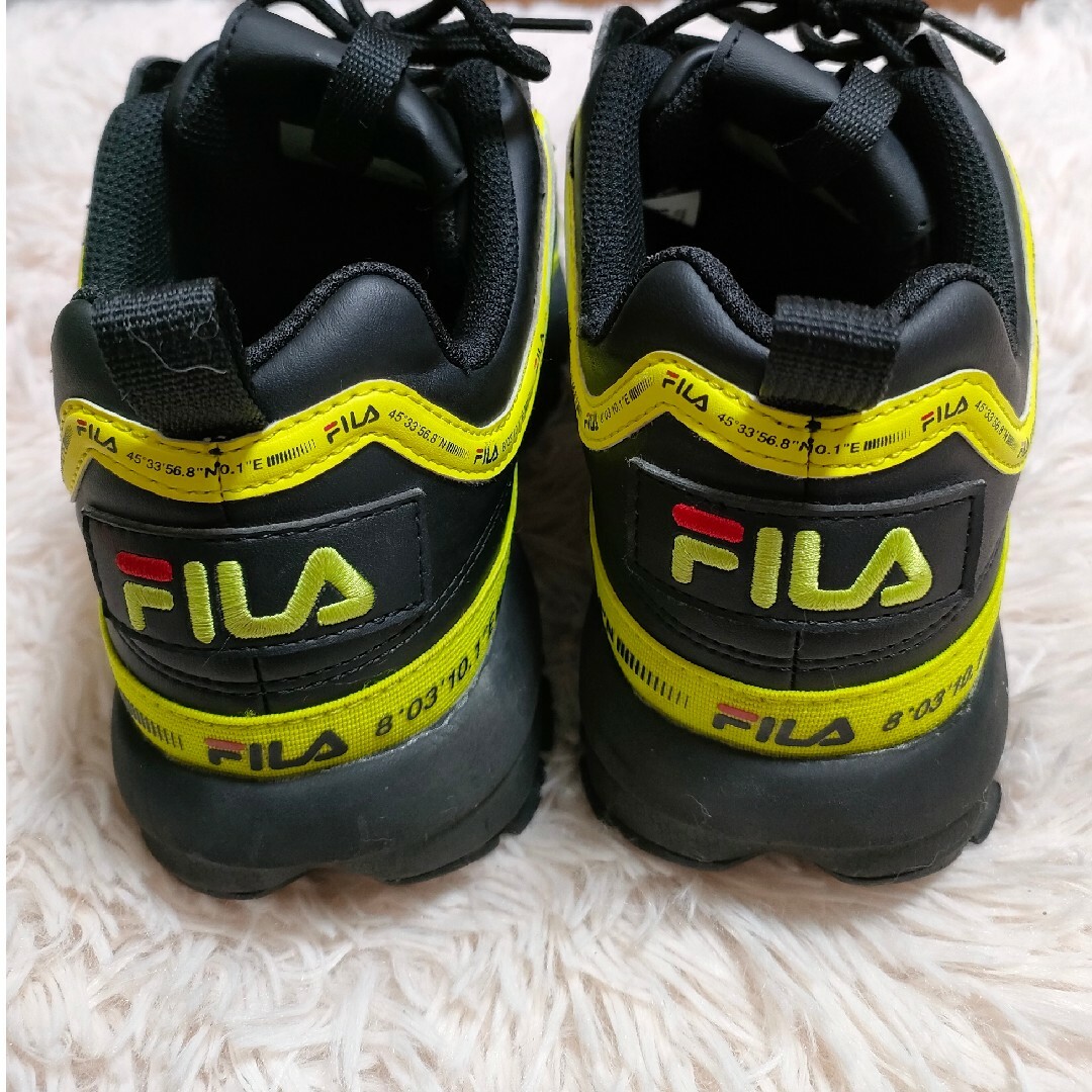 FILA(フィラ)のフィラ ディスラプター2 　FILA DISRUPTOR2　スニーカー メンズの靴/シューズ(スニーカー)の商品写真