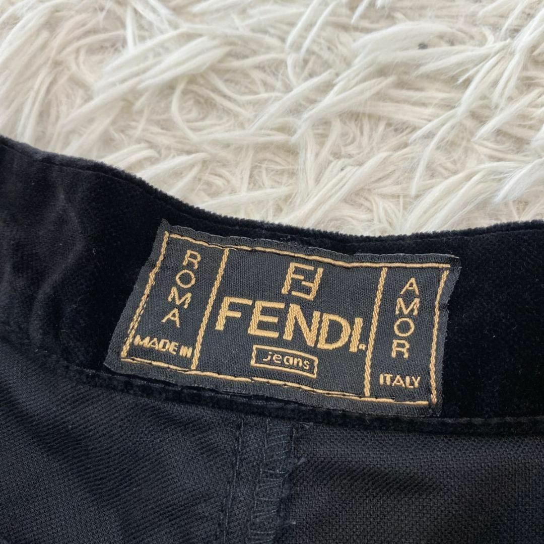 FENDI(フェンディ)のFENDI フェンディ ベロアパンツ ブラック 27インチ レディースのパンツ(カジュアルパンツ)の商品写真