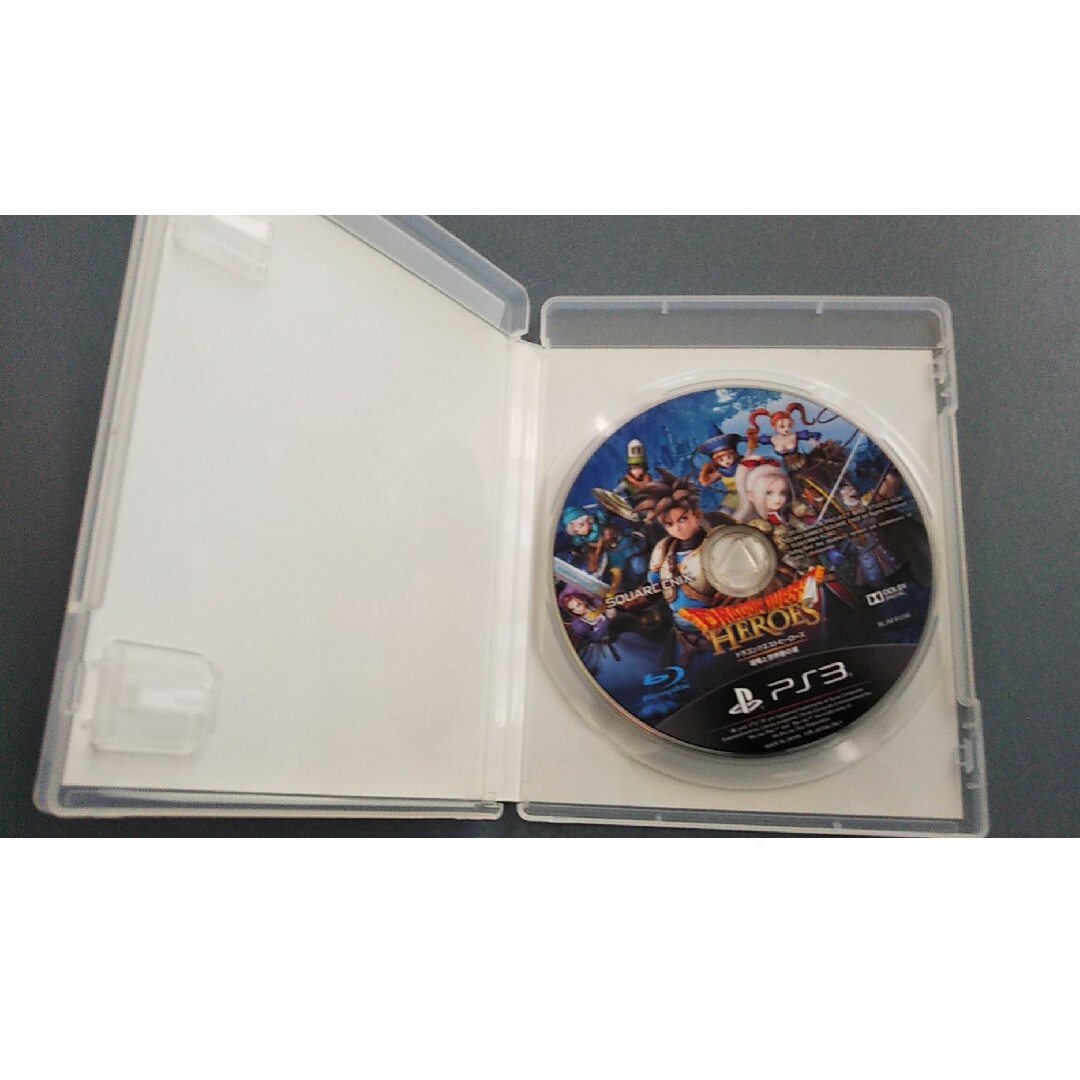 PlayStation3(プレイステーション3)のps3ドラゴンクエストヒーローズ 闇竜と世界樹の城　　送料込み 匿名配送 エンタメ/ホビーのゲームソフト/ゲーム機本体(家庭用ゲームソフト)の商品写真