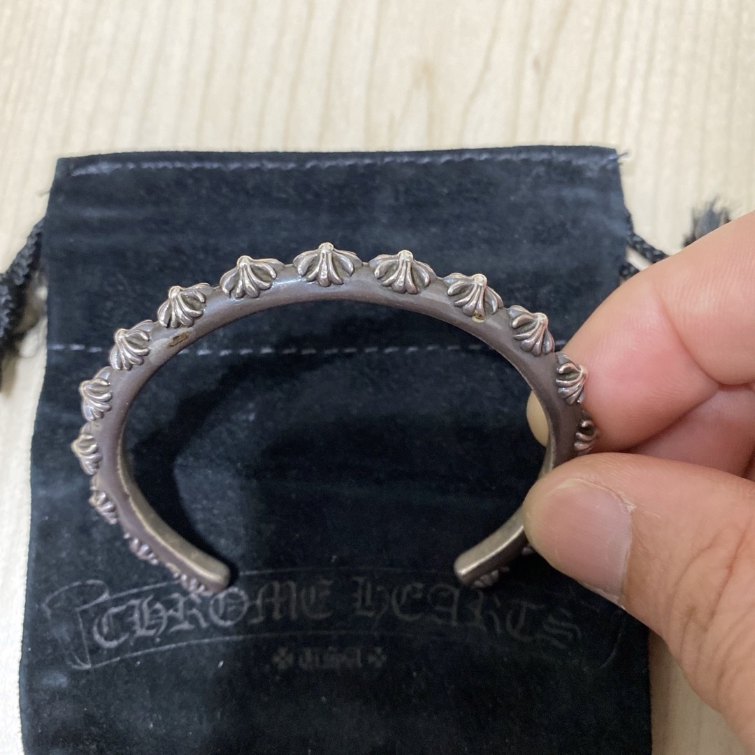 Chrome Hearts(クロムハーツ)のクロムハーツ　クロスバンド　ブレスレット メンズのアクセサリー(ブレスレット)の商品写真