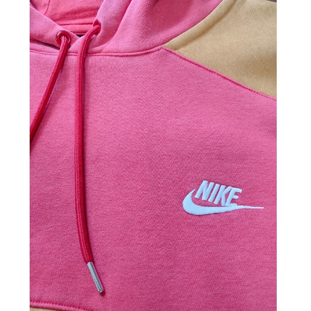 NIKE(ナイキ)の希少カラー！【NIKE】ナイキ プルオーバー メンズXLサイズ ゆるだぼ メンズのトップス(パーカー)の商品写真