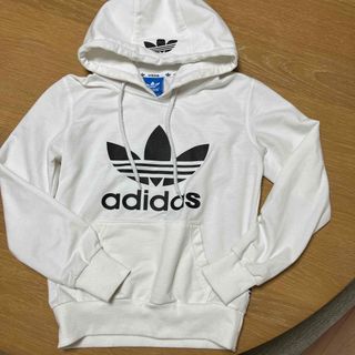 アディダス(adidas)のadidas パーカー Sサイズ  130 140cm(Tシャツ/カットソー)