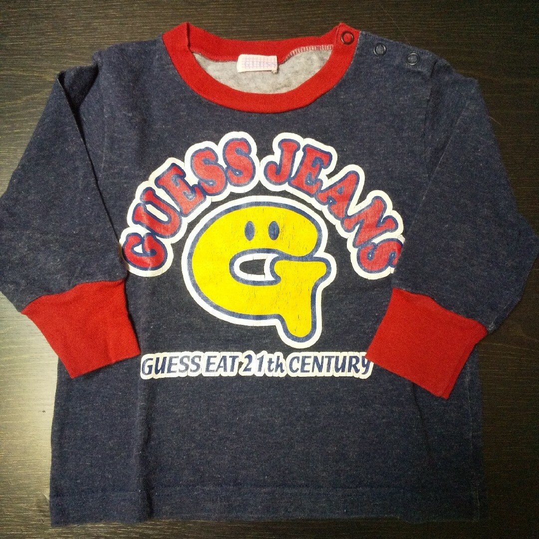 GUESS(ゲス)のGUESS長袖Tシャツ キッズ/ベビー/マタニティのベビー服(~85cm)(シャツ/カットソー)の商品写真