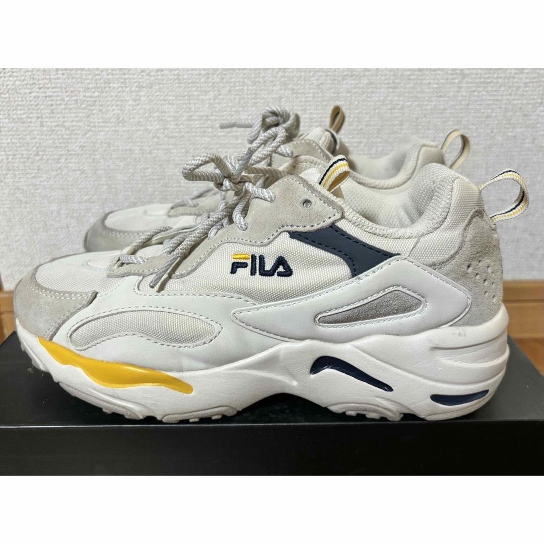 FILA(フィラ)のFILA 25cm   RAY TRACER  厚底スニーカー レイトレイサー レディースの靴/シューズ(スニーカー)の商品写真