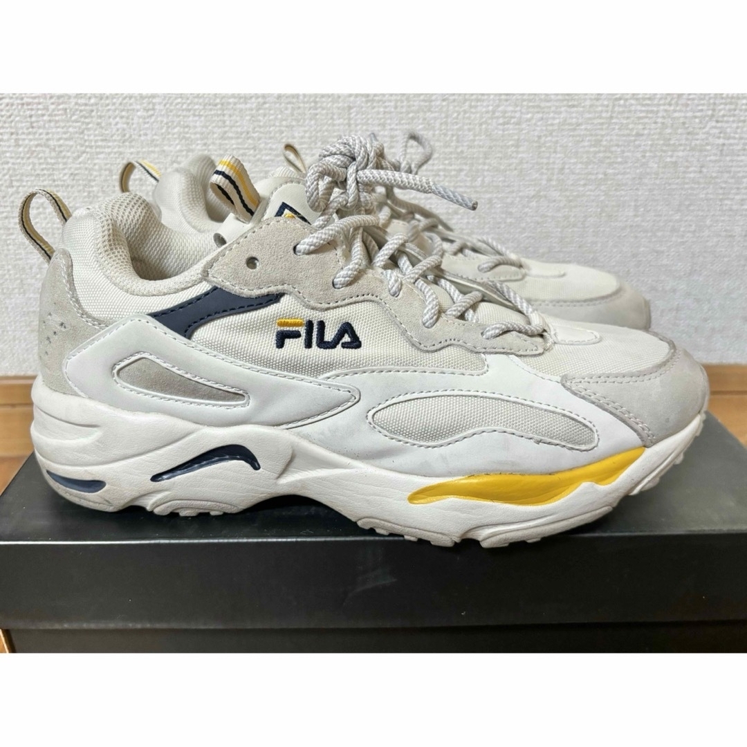 FILA(フィラ)のFILA 25cm   RAY TRACER  厚底スニーカー レイトレイサー レディースの靴/シューズ(スニーカー)の商品写真