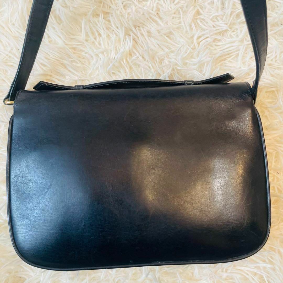 celine(セリーヌ)のセリーヌ 2way ハンド ショルダーバッグ 馬車金具 レザー ブラック レディースのバッグ(ショルダーバッグ)の商品写真