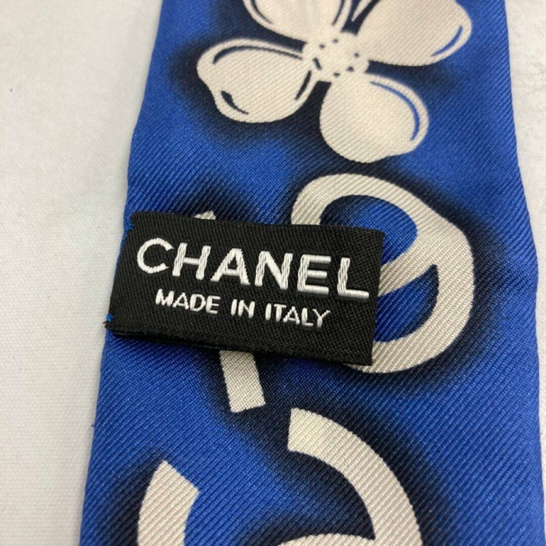 CHANEL(シャネル)の★CHANEL シャネル シルク ヘアバンド ブルー×ホワイト レディースのファッション小物(その他)の商品写真