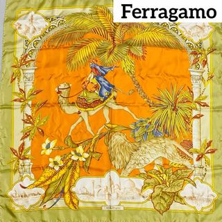 サルヴァトーレフェラガモ(Salvatore Ferragamo)の美品 ★Ferragamo★ スカーフ 大判 花 ラクダ 宮殿 シルク カーキ(バンダナ/スカーフ)