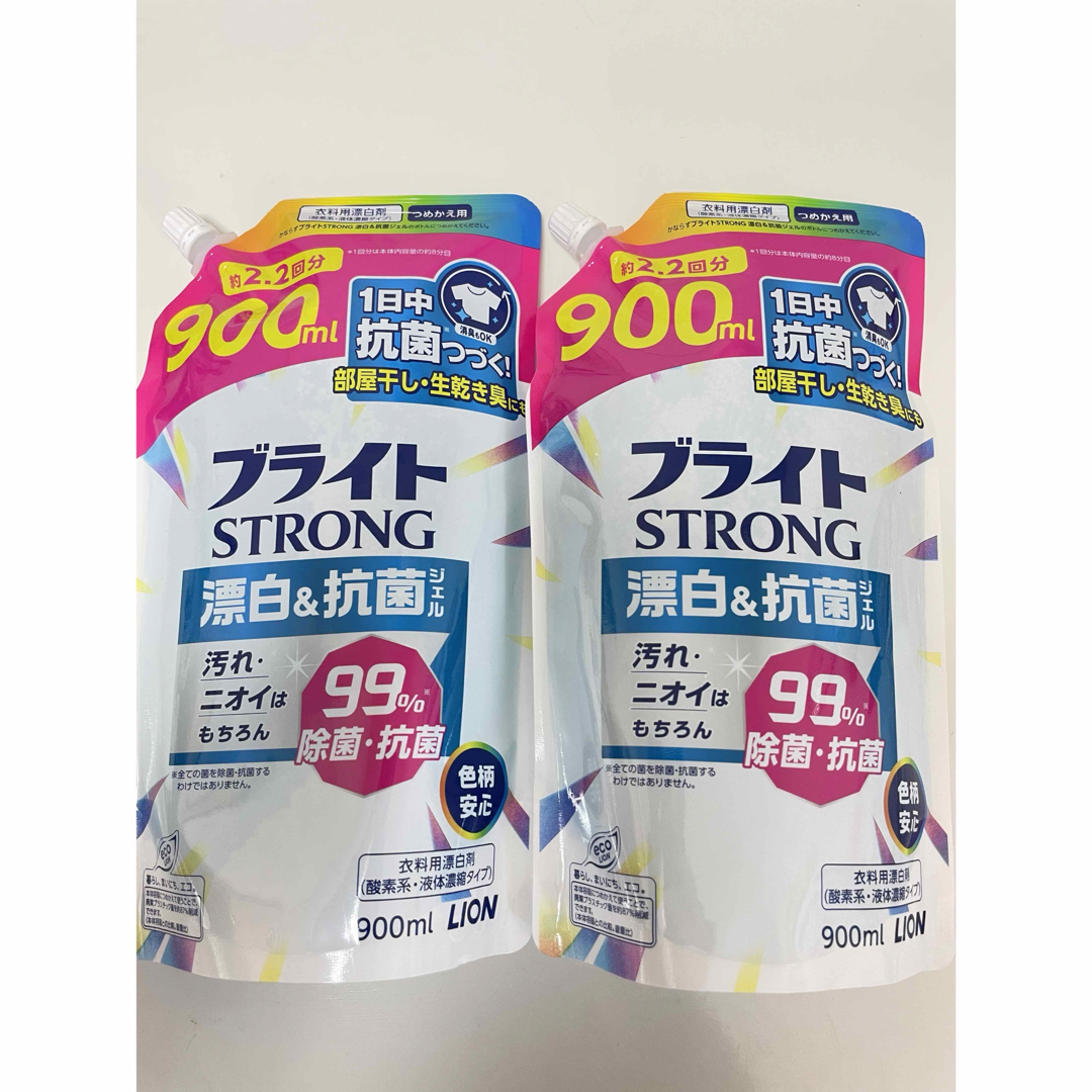 LION(ライオン)のブライトSTRONG つめかえ用　大容量900ml×2袋 インテリア/住まい/日用品の日用品/生活雑貨/旅行(洗剤/柔軟剤)の商品写真