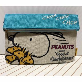 ピーナッツ(PEANUTS)のスヌーピー　折りたたみポーチ(ポーチ)