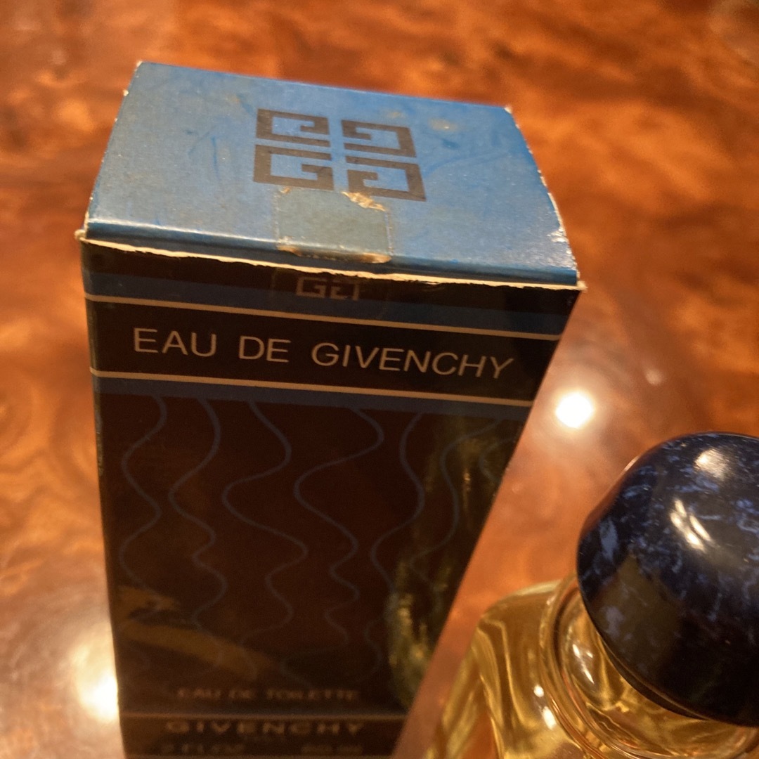 GIVENCHY(ジバンシィ)のEAU DE GIVENCHY 香水 コスメ/美容の香水(香水(女性用))の商品写真