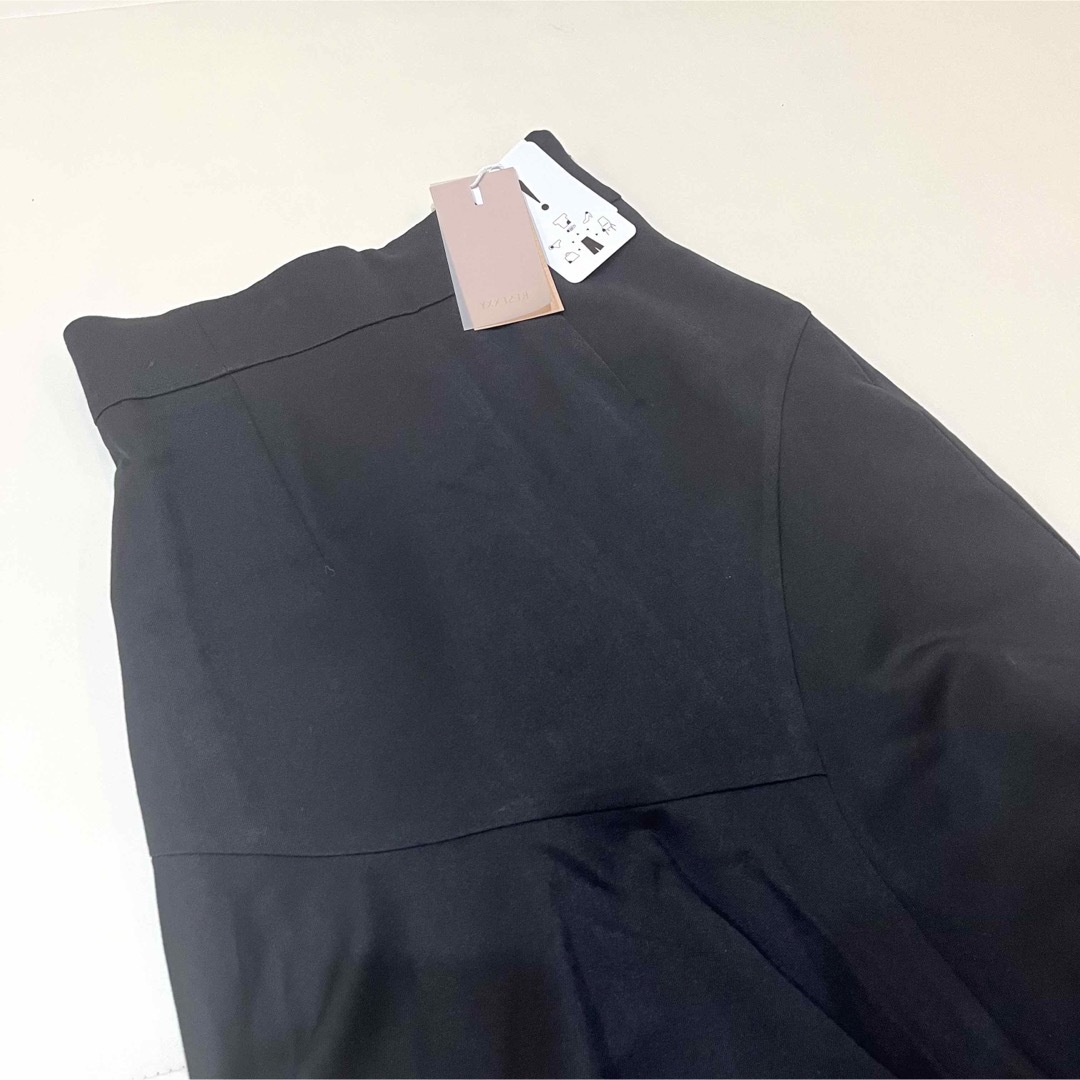 RESEXXY(リゼクシー)の【新品・タグ付き】 リゼクシー　アシンメトリー　マーメイドスカート　ブラック レディースのスカート(ロングスカート)の商品写真