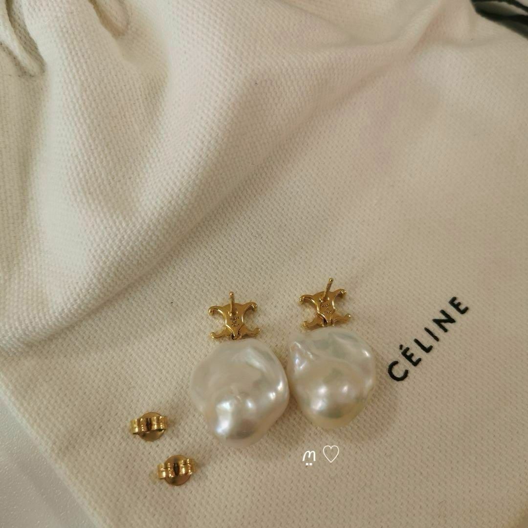 CELINE セリーヌ バロックトリオンフイヤリング パールピアス 現行販売品 CELINE セリーヌ バロックトリオンフイヤリング パールピアス 現行販売品