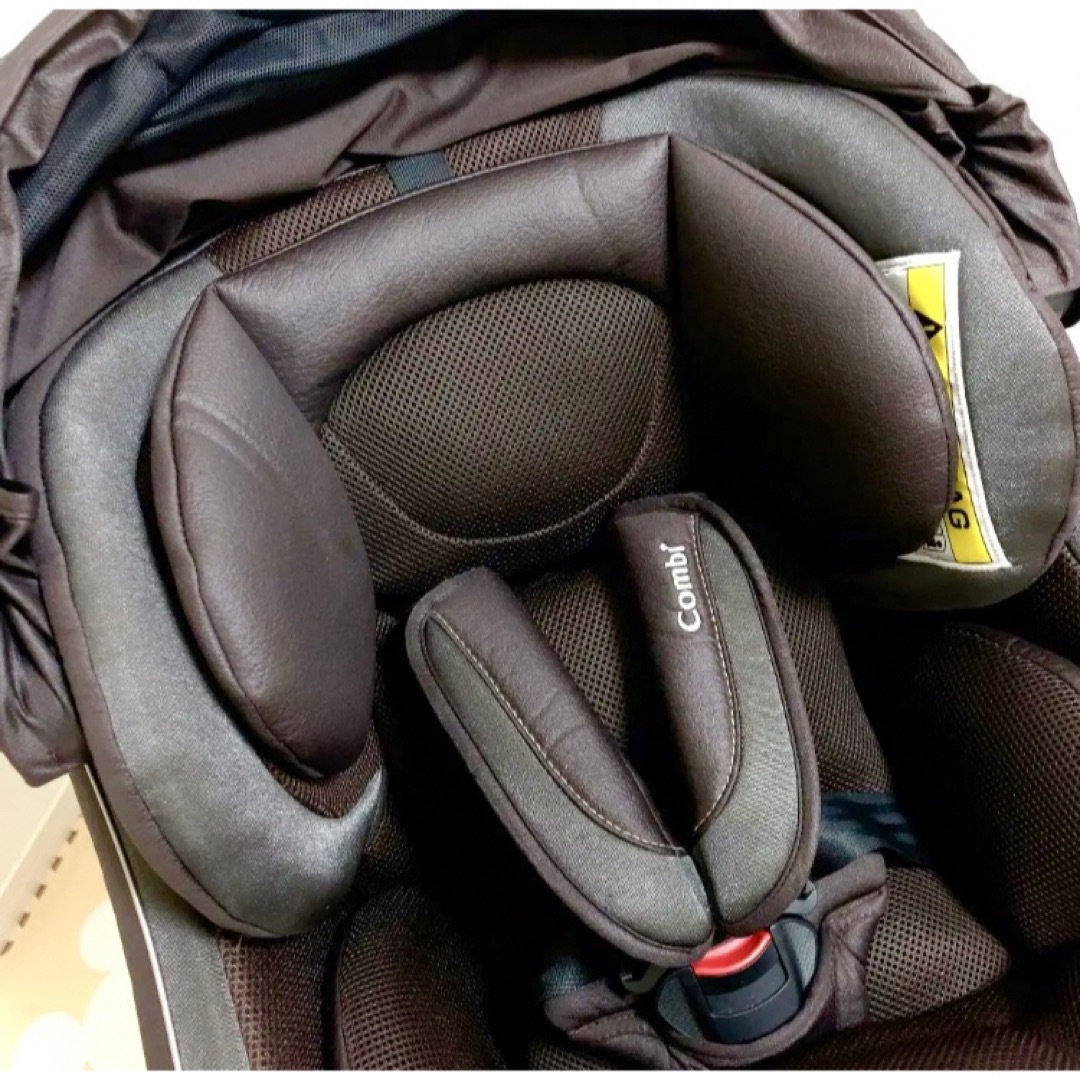 combi(コンビ)の『美品』コンビチャイルドシート クルムーヴスマートisofix JG-650 キッズ/ベビー/マタニティの外出/移動用品(自動車用チャイルドシート本体)の商品写真