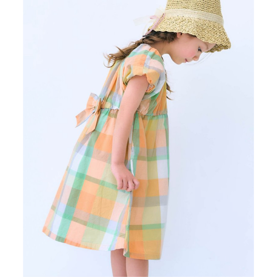 apres les cours(アプレレクール)のapres les cours ꕤ バックリボンヒロインワンピ キッズ/ベビー/マタニティのキッズ服女の子用(90cm~)(ワンピース)の商品写真