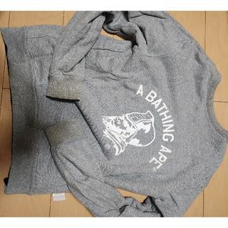 アベイシングエイプ(A BATHING APE)のエイプ　リバーシブル　スウェット(スウェット)