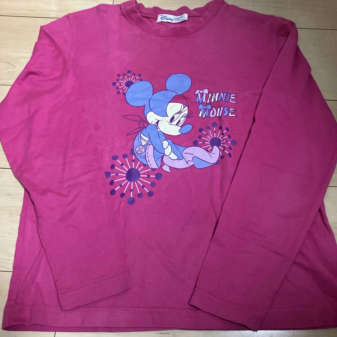 ミニーマウス　ロンT ピンク　レディース  Mサイズ レディースのトップス(Tシャツ(長袖/七分))の商品写真