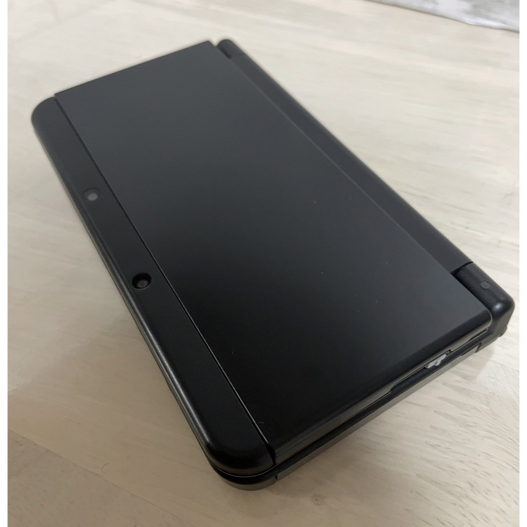 新品】Newニンテンドー3DS きせかえプレート 黒 ブラック 上下 新品】Newニンテンドー3DS きせかえプレート 黒 ブラック 上下