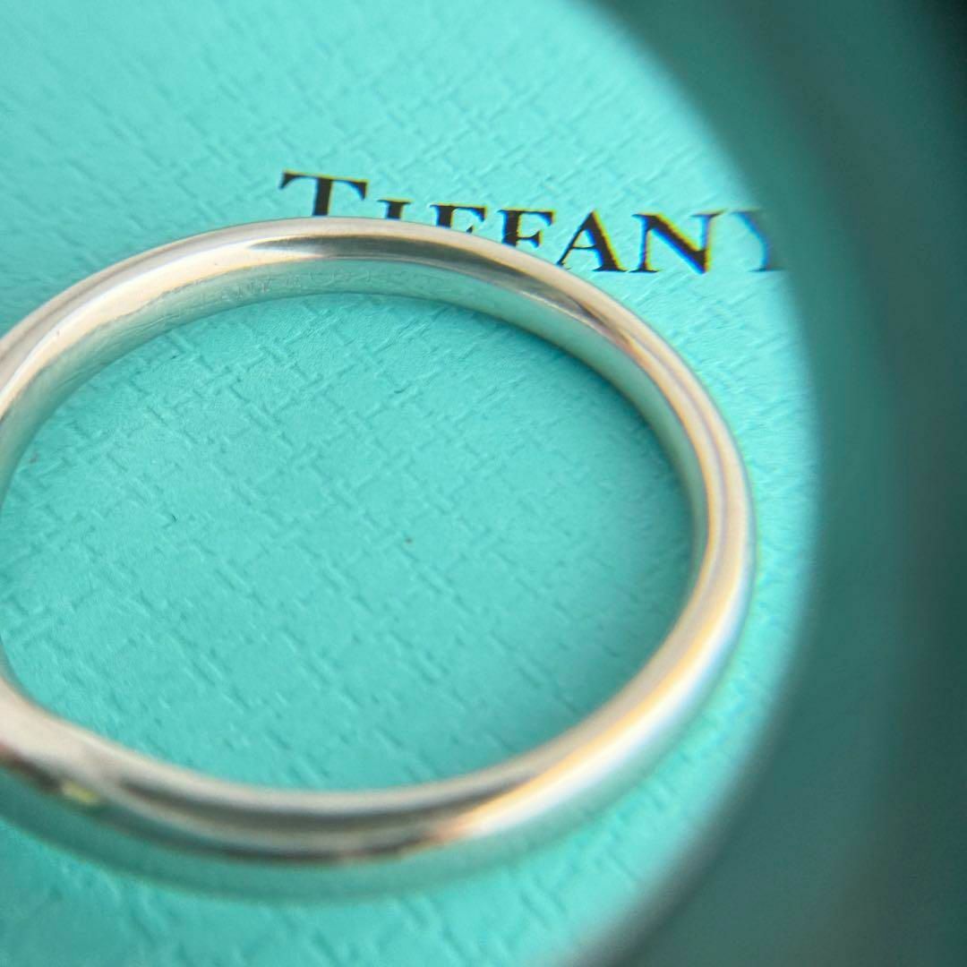 Tiffany & Co.(ティファニー)のティファニー エルサペレッティ カーブドバンドリング プラチナ 3mm 21号 メンズのアクセサリー(リング(指輪))の商品写真