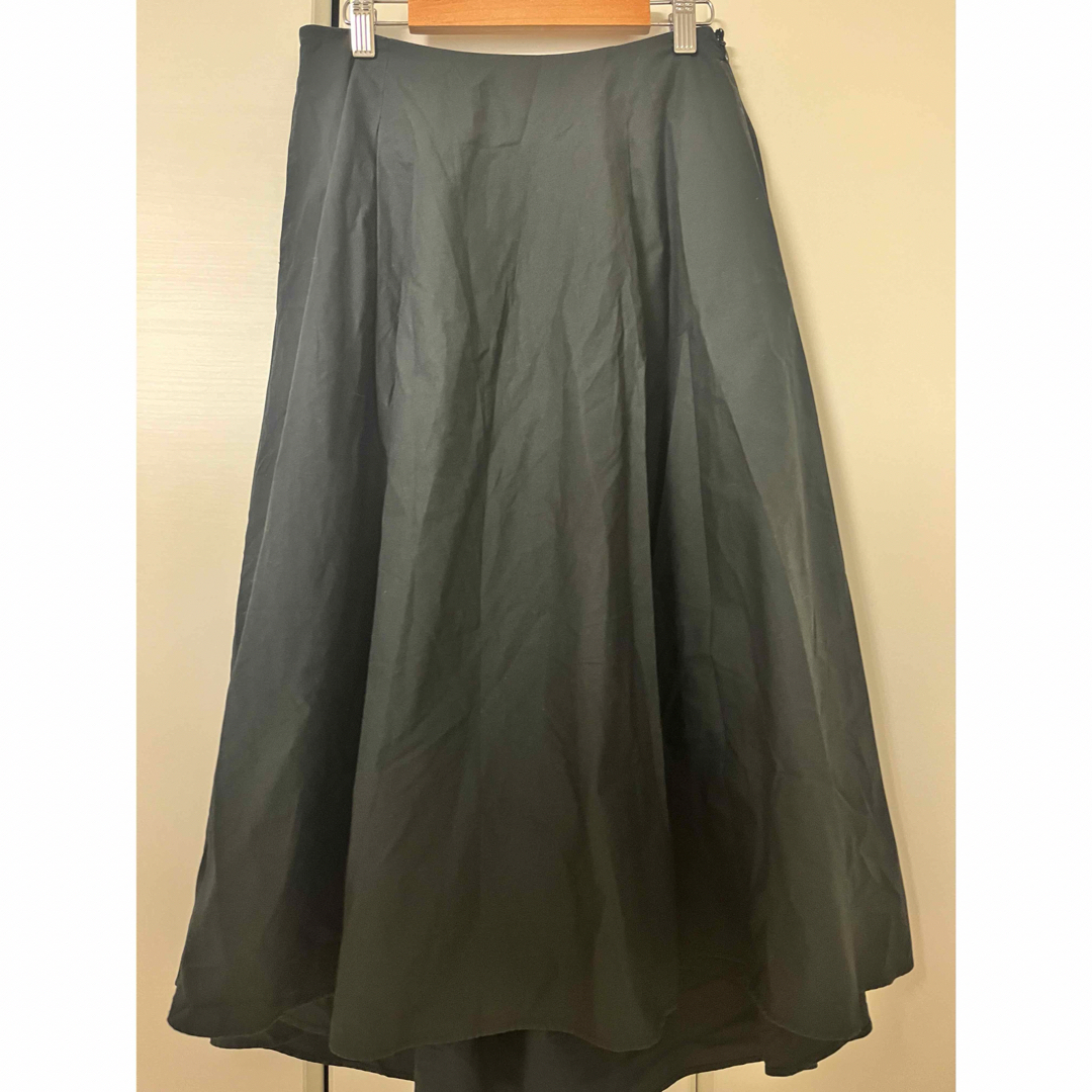 JOURNAL STANDARD relume(ジャーナルスタンダードレリューム)のrelme journal standard 黒スカート　変形　フレアスカート　 レディースのスカート(ロングスカート)の商品写真