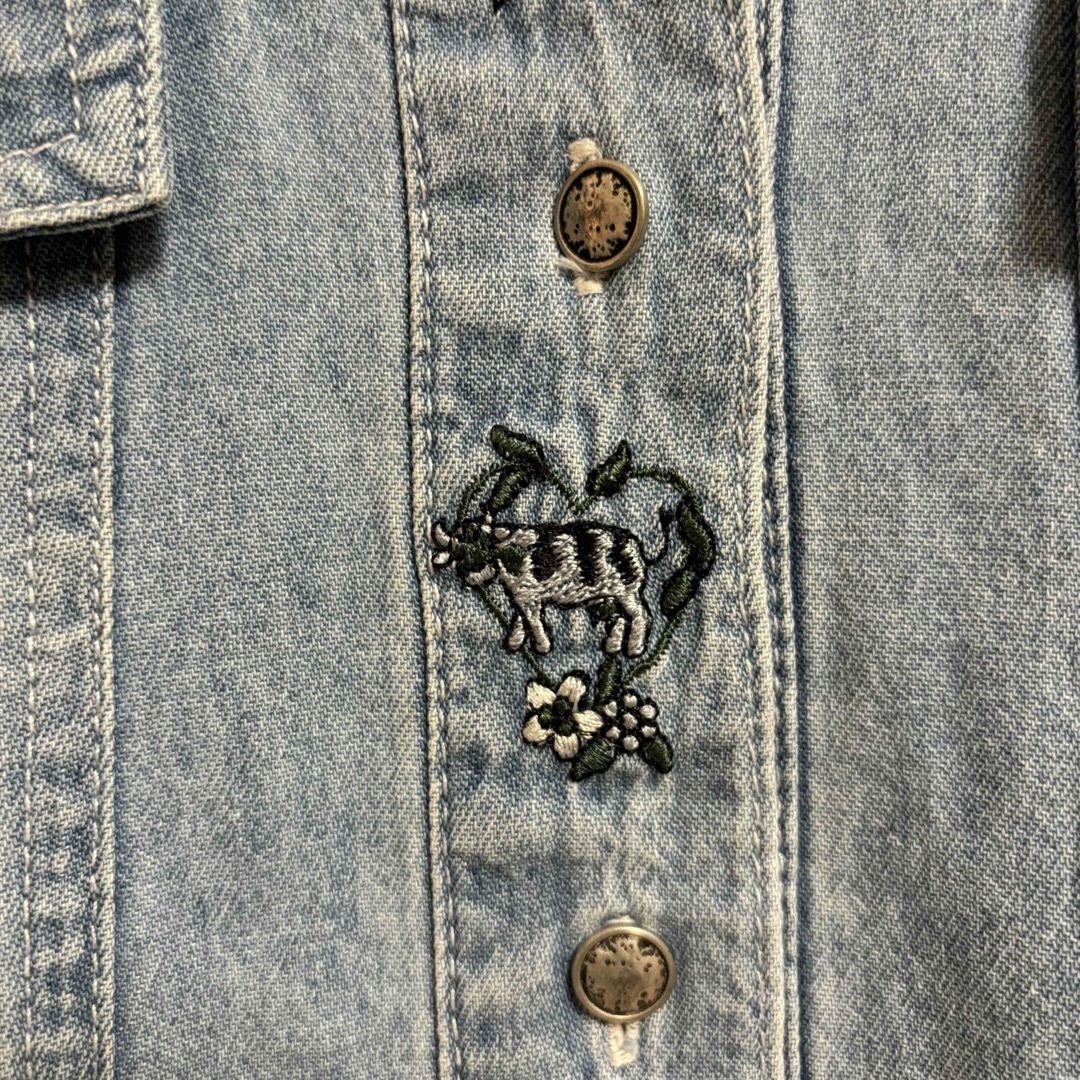 Vintage embroidery denim shirt レディースのトップス(シャツ/ブラウス(長袖/七分))の商品写真