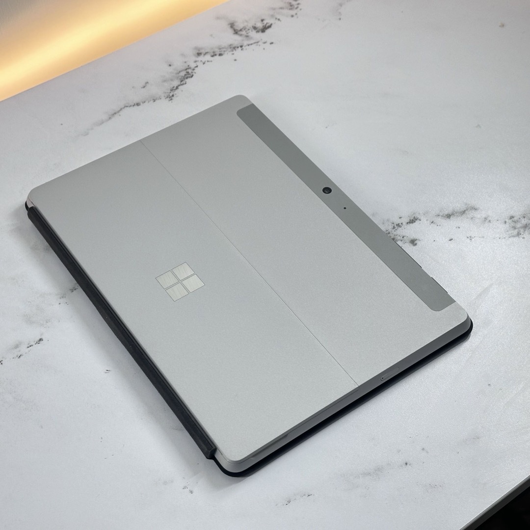 Microsoft(マイクロソフト)のMicrosoft Surface Go LTE 8 128 Office スマホ/家電/カメラのPC/タブレット(タブレット)の商品写真